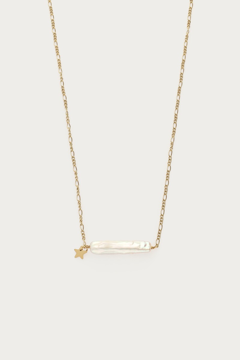 Collier avec perle plate naturelle et étoile