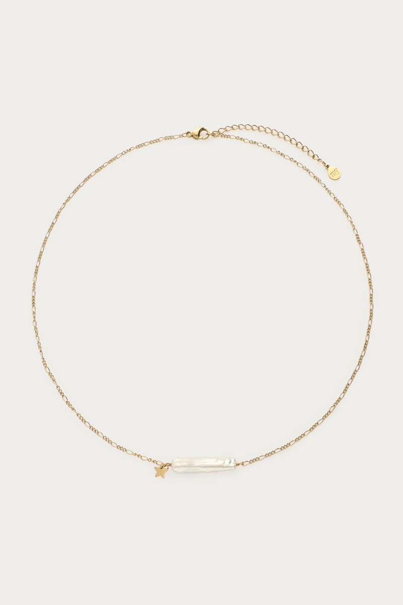 Necklace with natural pearl bar and star