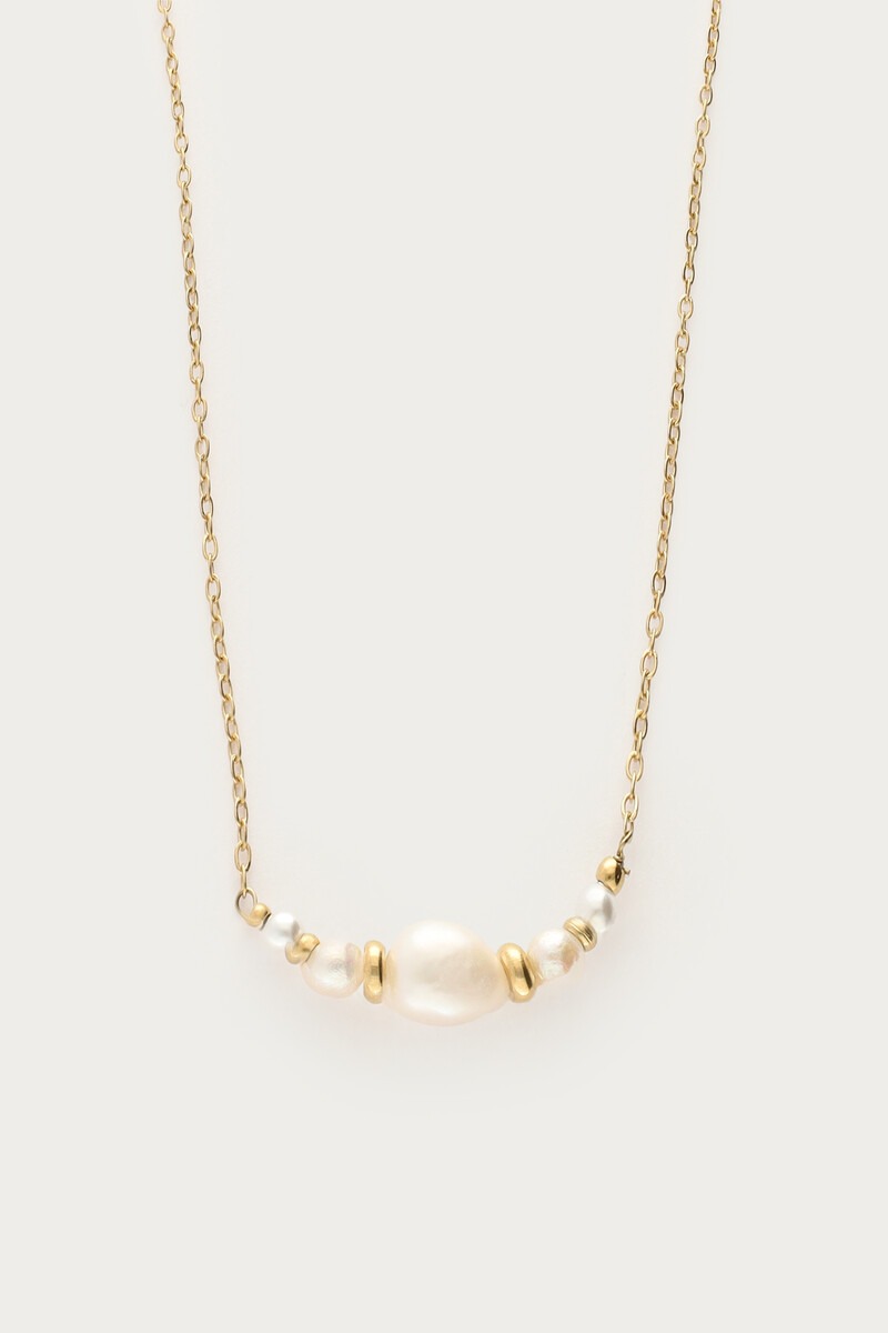 Kette mit Natur- und Kunstperlen