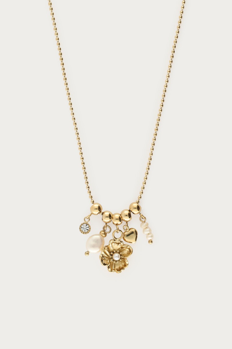 Ketting met ranonkel bloem en zoetwaterparels