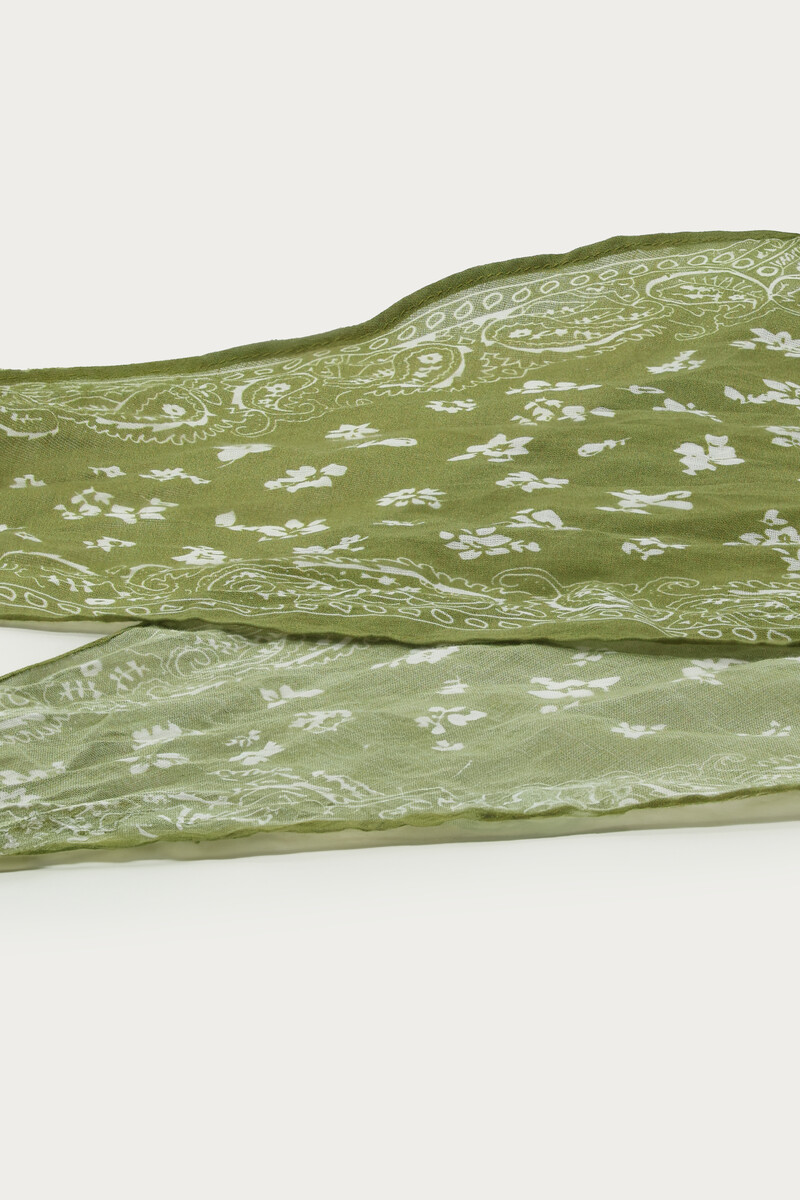 Olive green scarf with bandana print | My Jewellery
