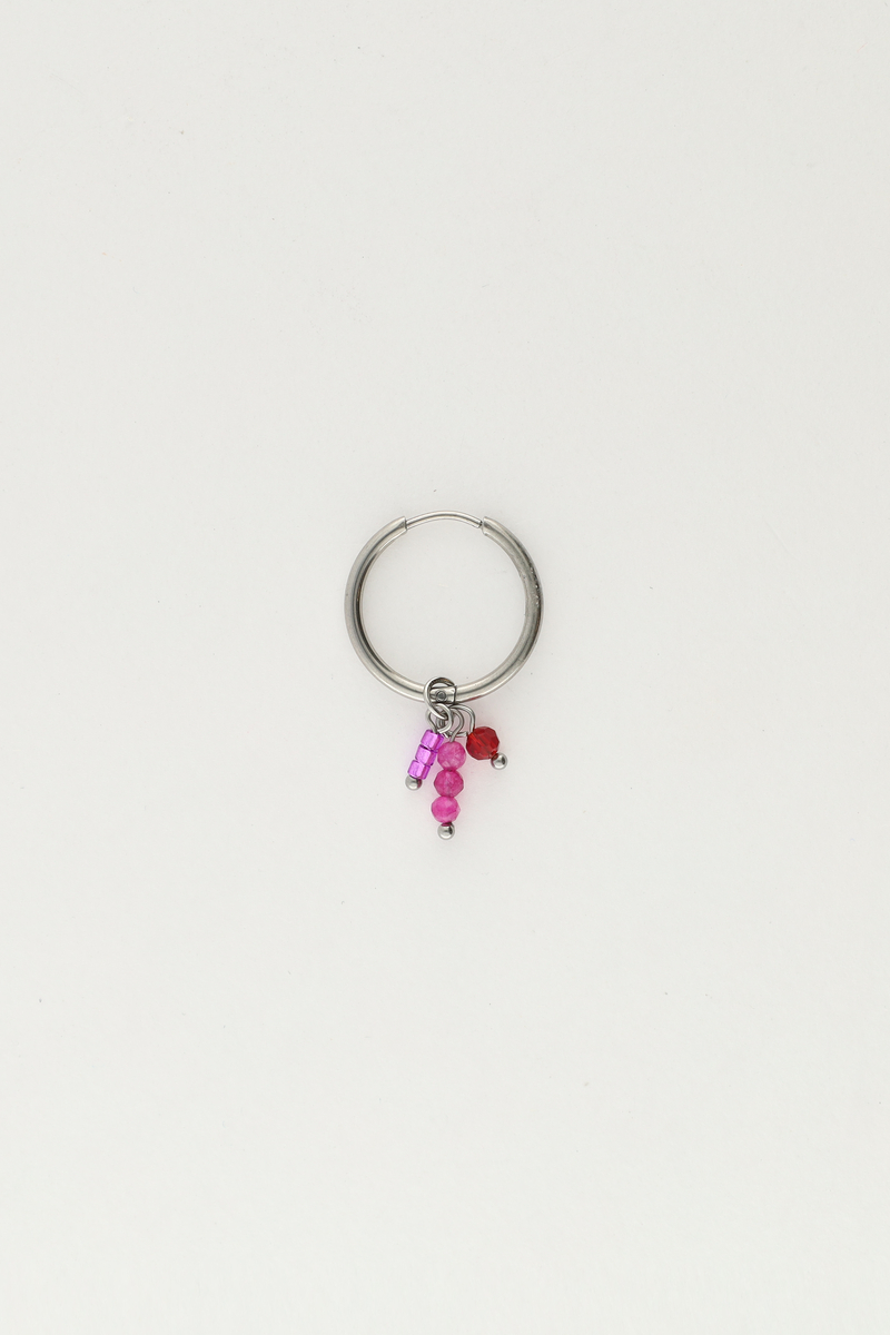 One piece oorring met roze kraaltjes
