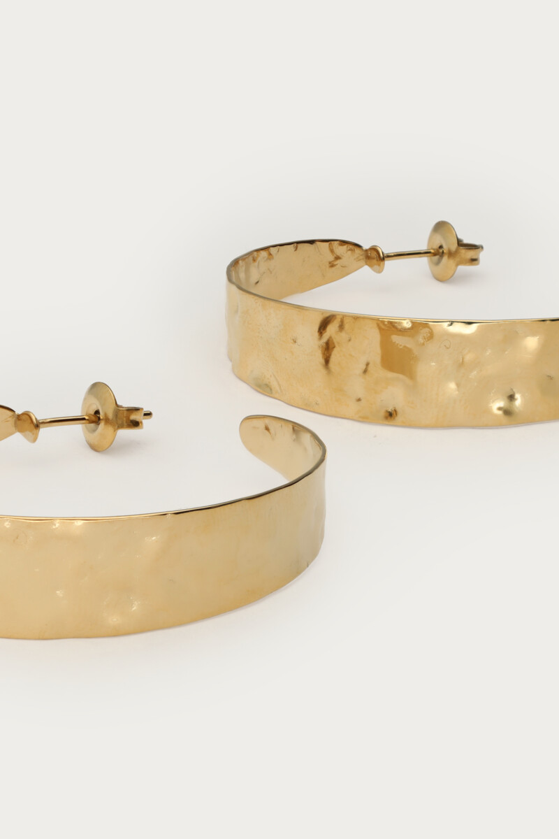 Open hoop earrings with texture | My Jewellery