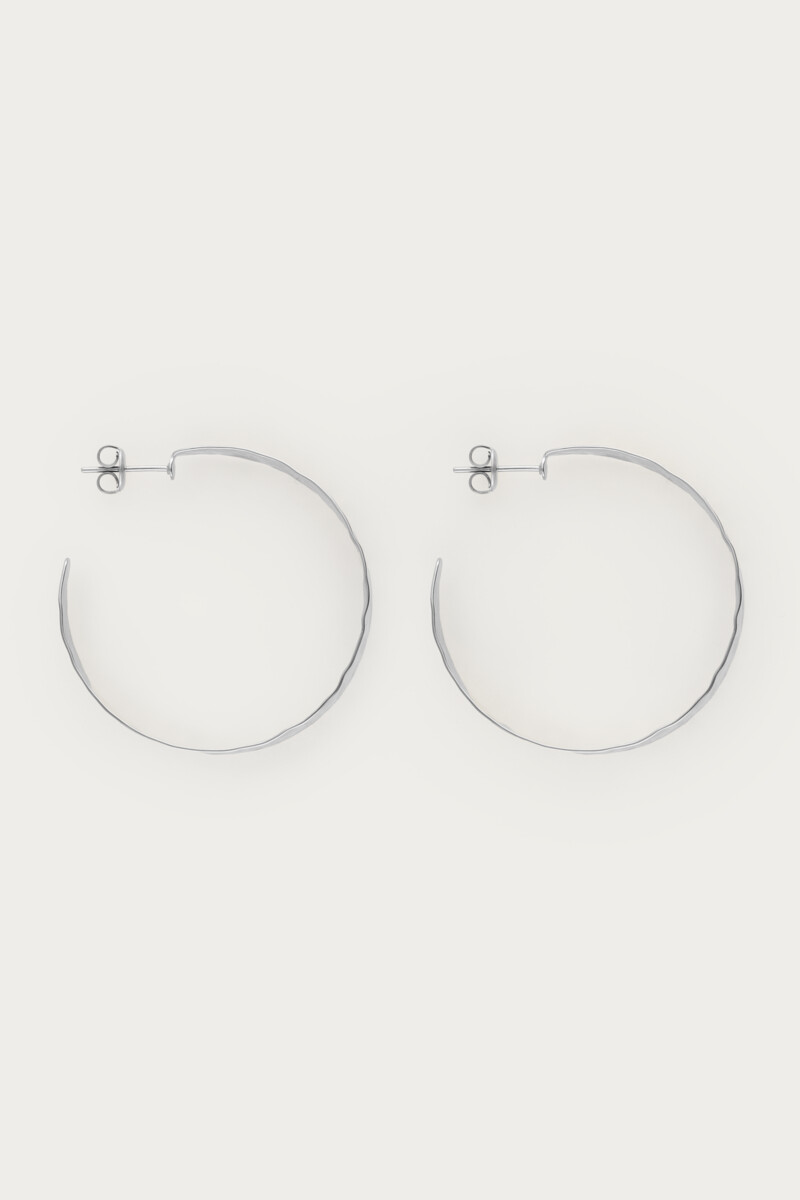 Open hoop earrings with texture | My Jewellery