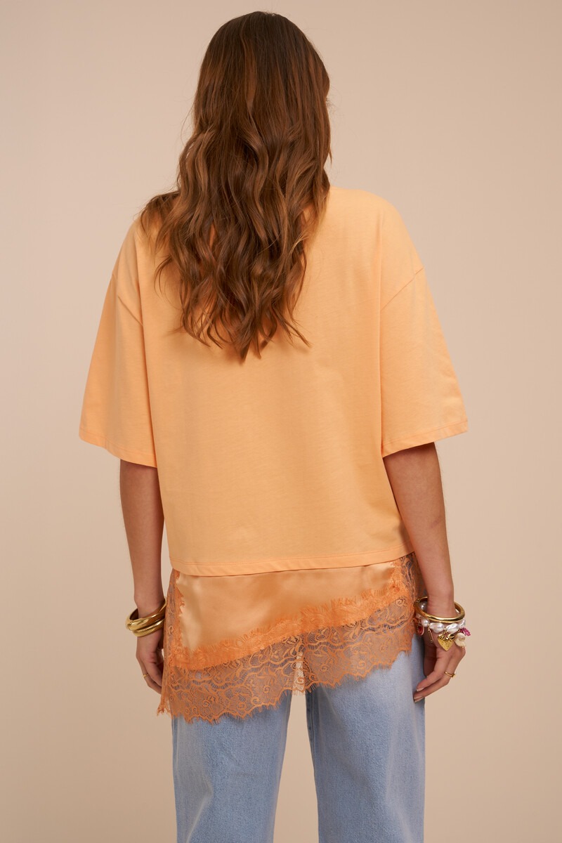 Orange T-shirt with satin and lace details | My Jewellery