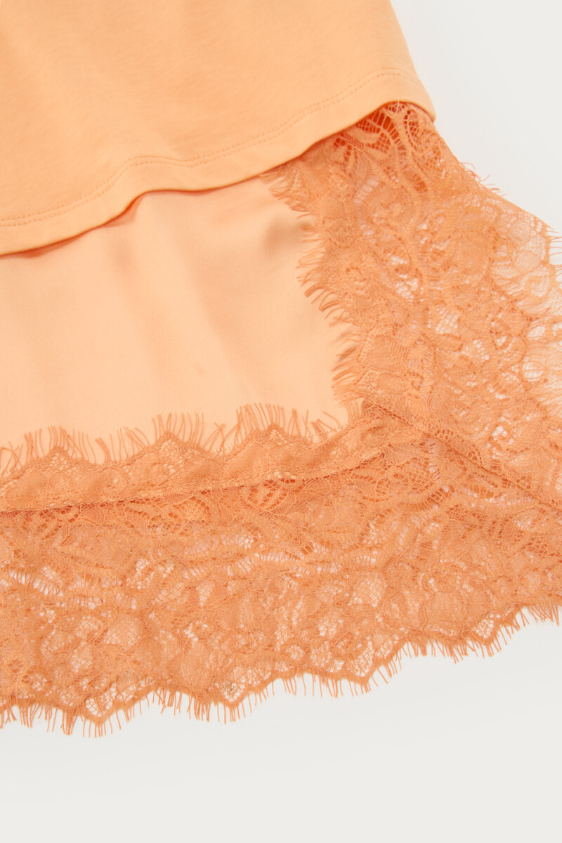 Orange T-shirt with satin and lace details | My Jewellery