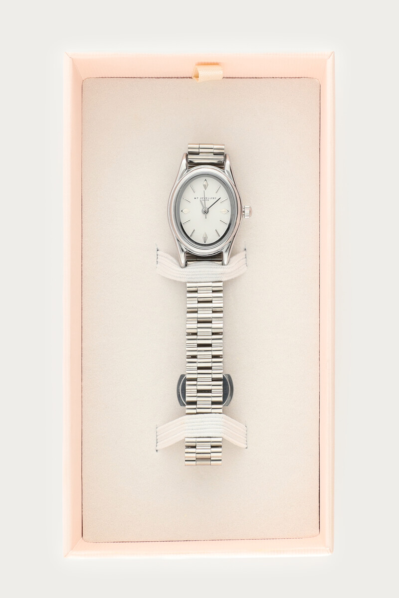 Oval watch with link band | My Jewellery