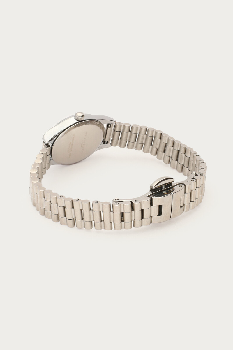 Oval watch with link band | My Jewellery