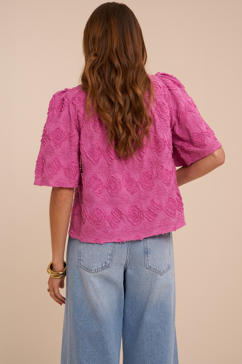 Pink blouse with short sleeves and 3D flowers | My Jewellery