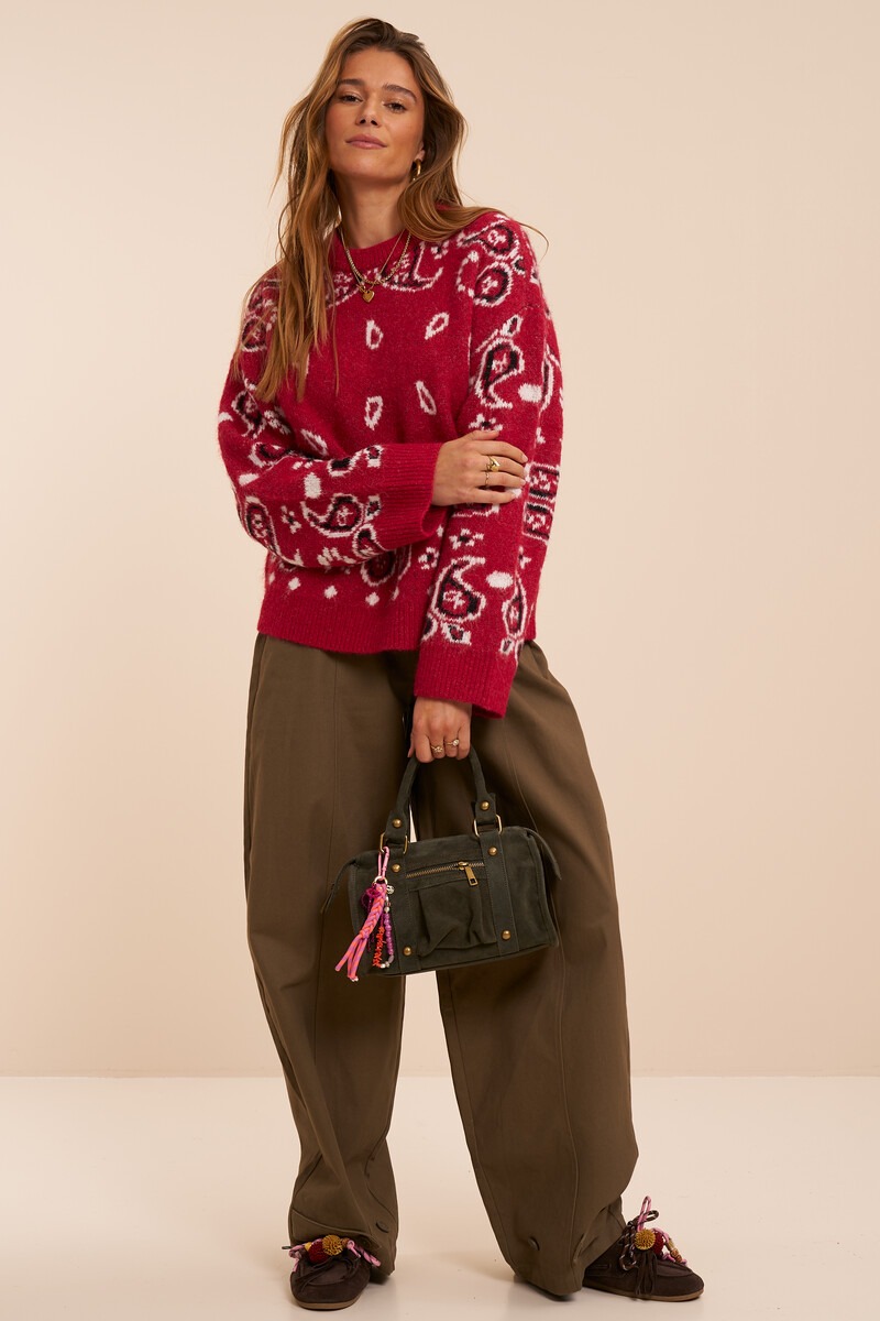Pink brushed sweater with paisley print | My Jewellery