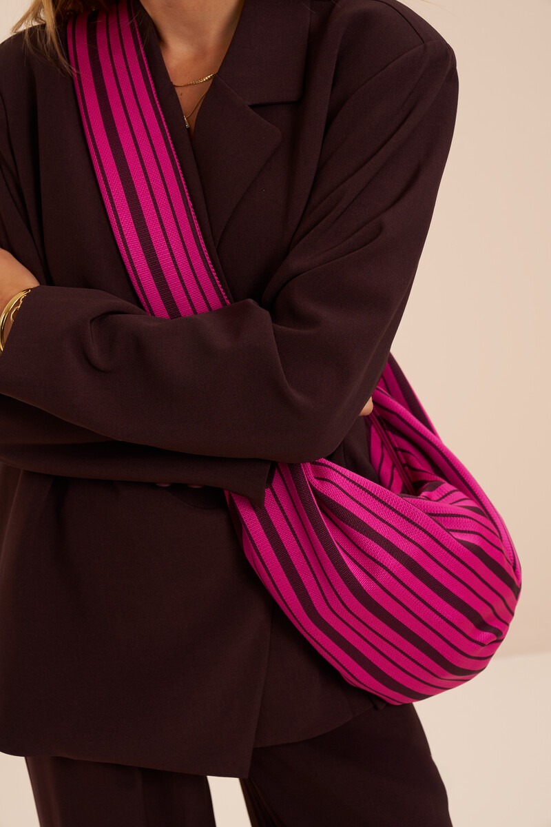 Pink crossbody bag with burgundy stripes | My Jewellery