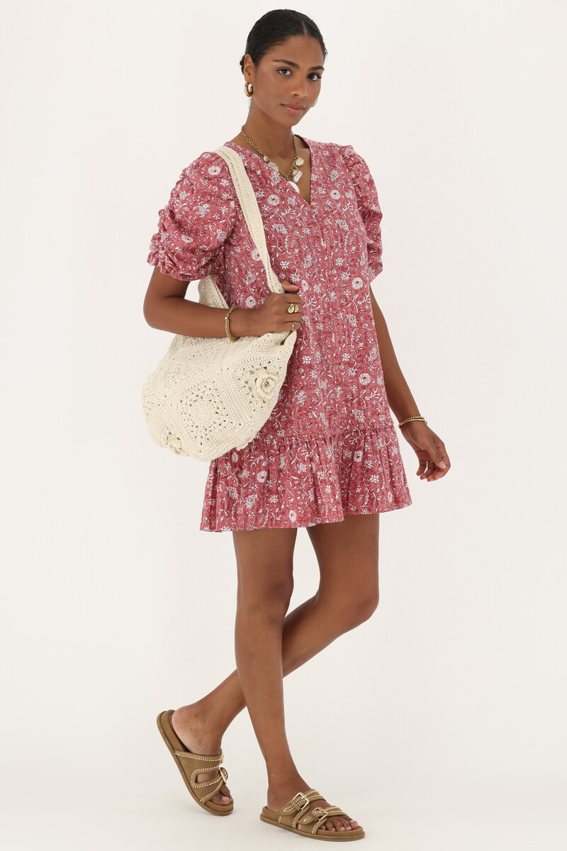 Pink dress with ruffles & floral print | My Jewellery