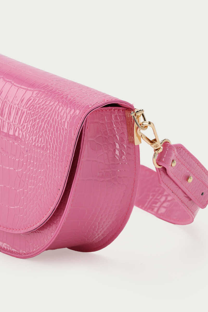Pink half round shoulderbag with crocodile print