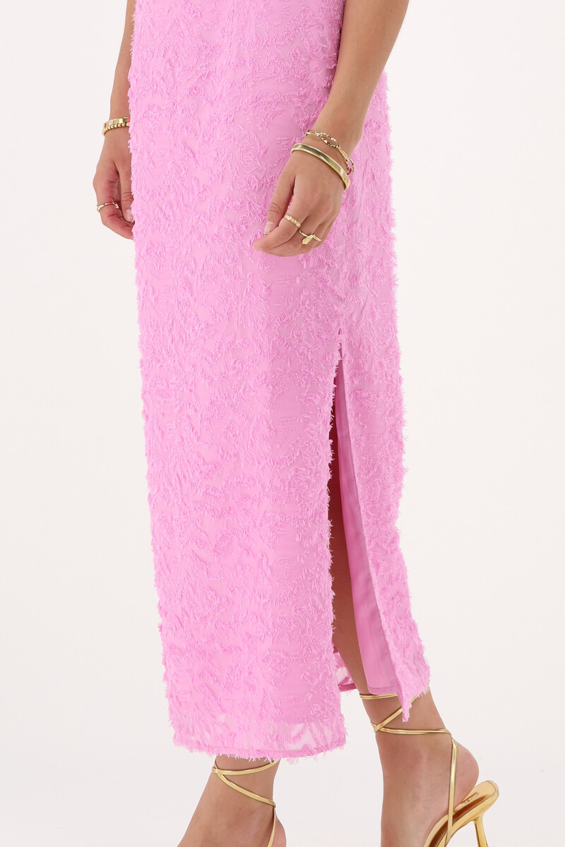 Pink jacquard dress with feathers | My Jewellery