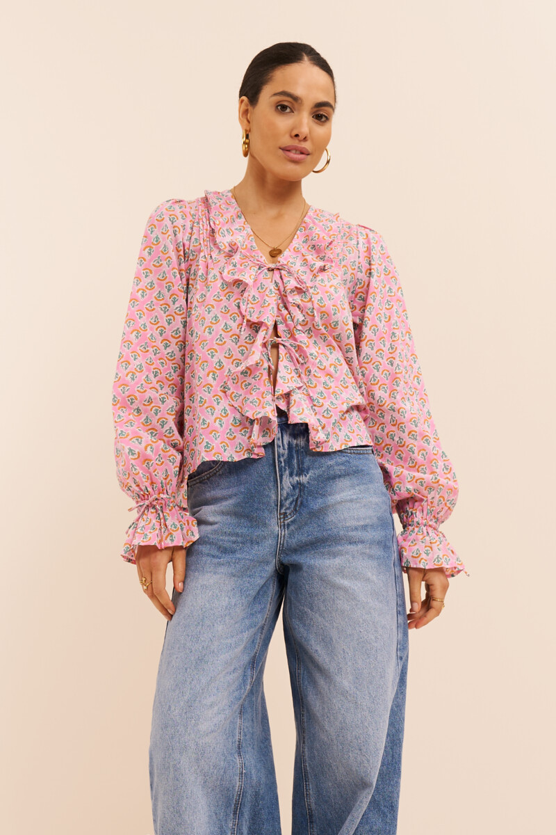 Pink ruffle top with print | My Jewellery