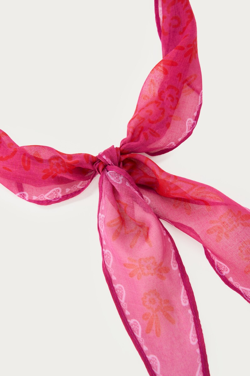 Pink scarf with red paisley print | My Jewellery