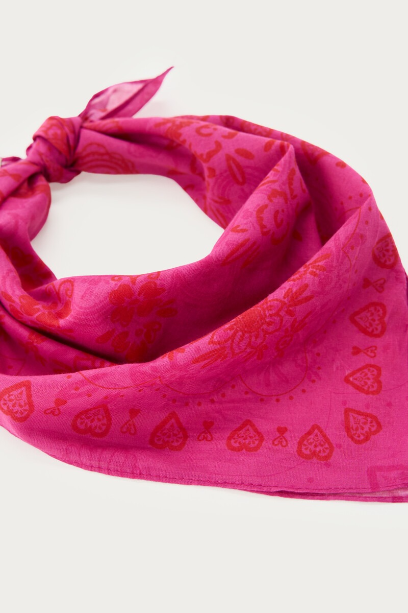 Pink scarf with red paisley print | My Jewellery