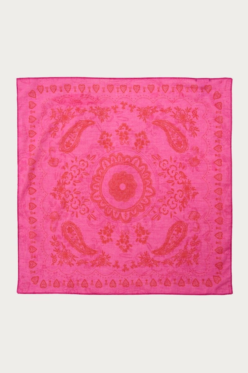 Pink scarf with red paisley print | My Jewellery