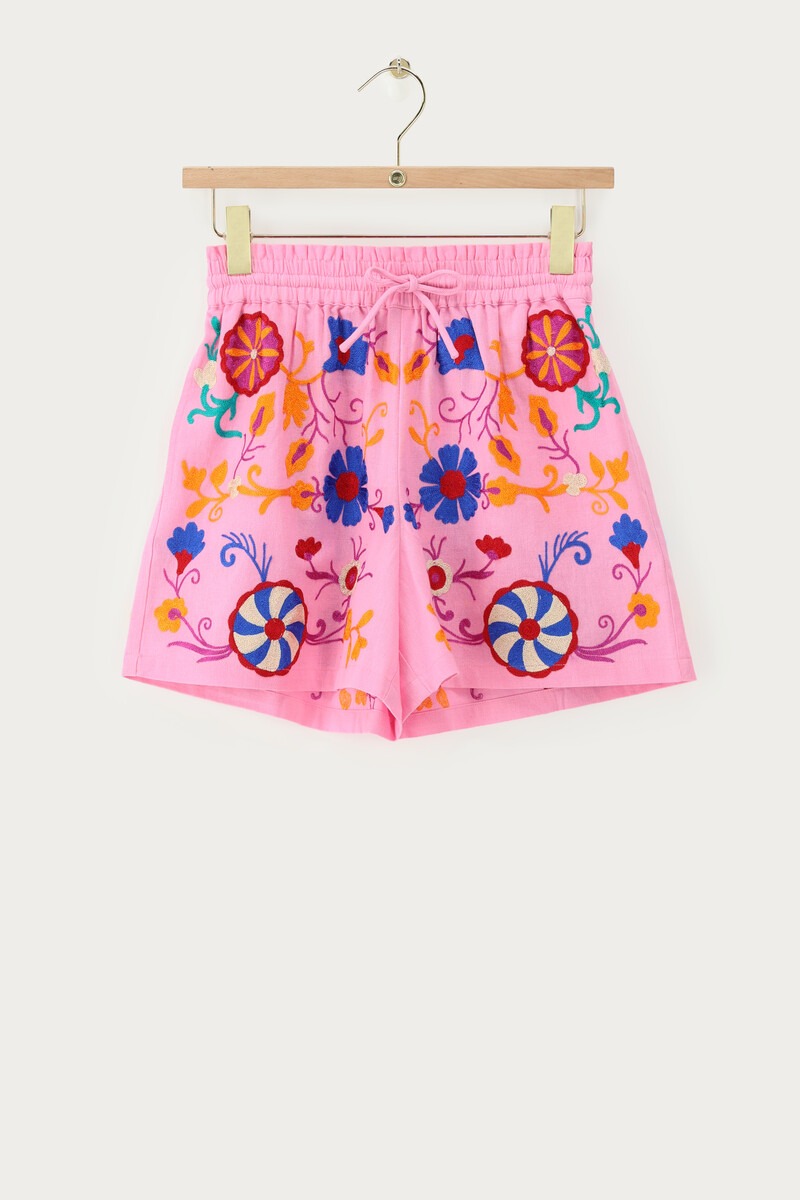 Short rose à broderies florales multicolores