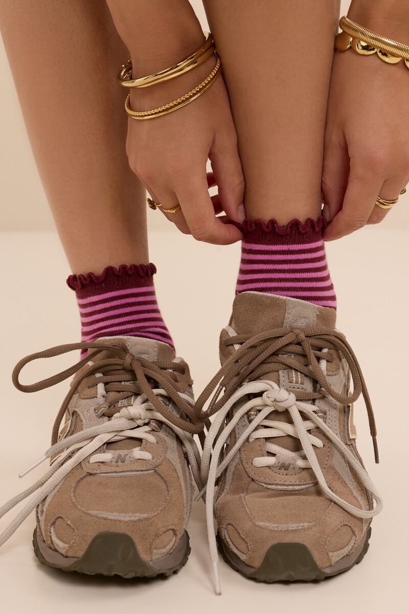 Pink socks with stripes and ruffle | My Jewellery