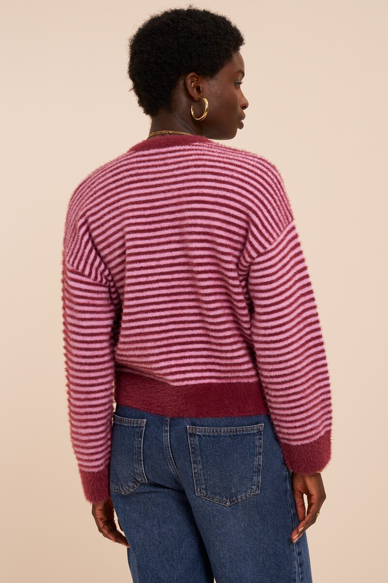 Pink striped sweater with round neckline | My Jewellery