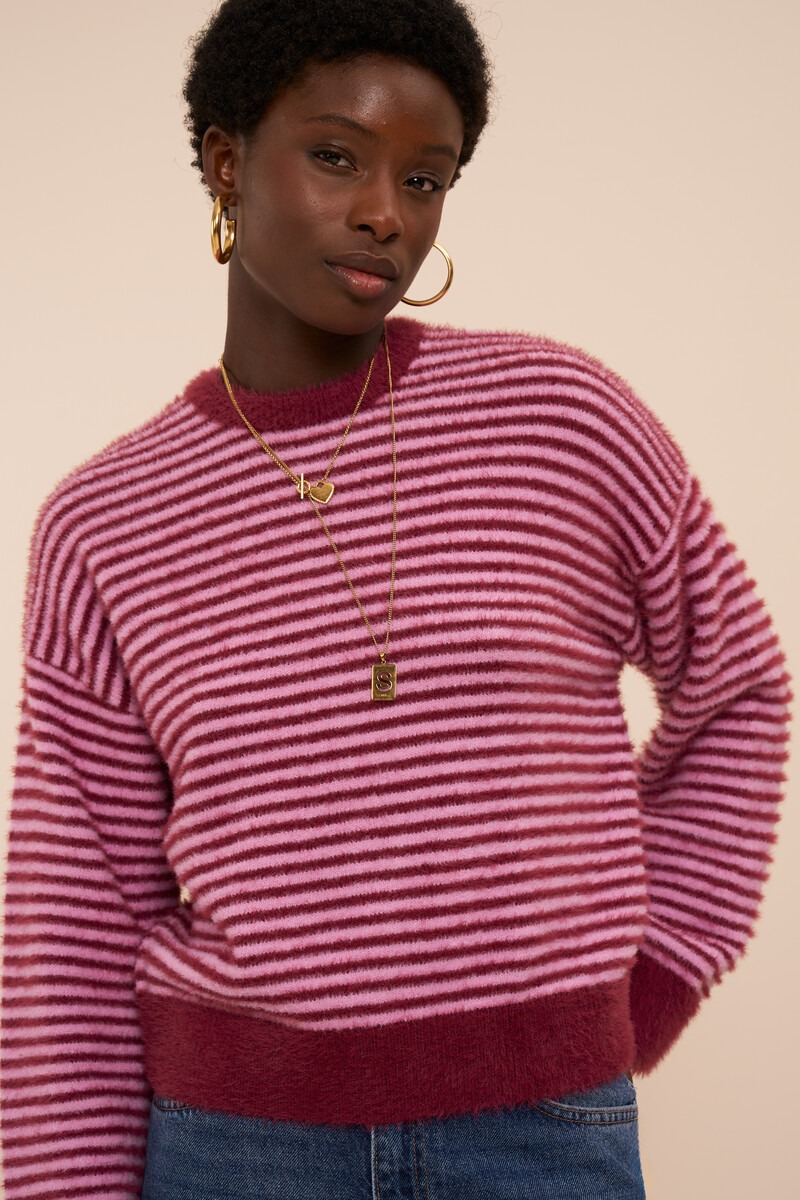 Pink striped sweater with round neckline | My Jewellery