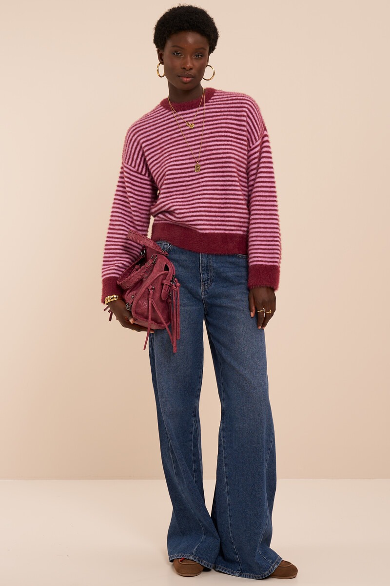 Pink striped sweater with round neckline | My Jewellery