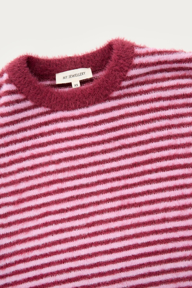 Pink striped sweater with round neckline | My Jewellery