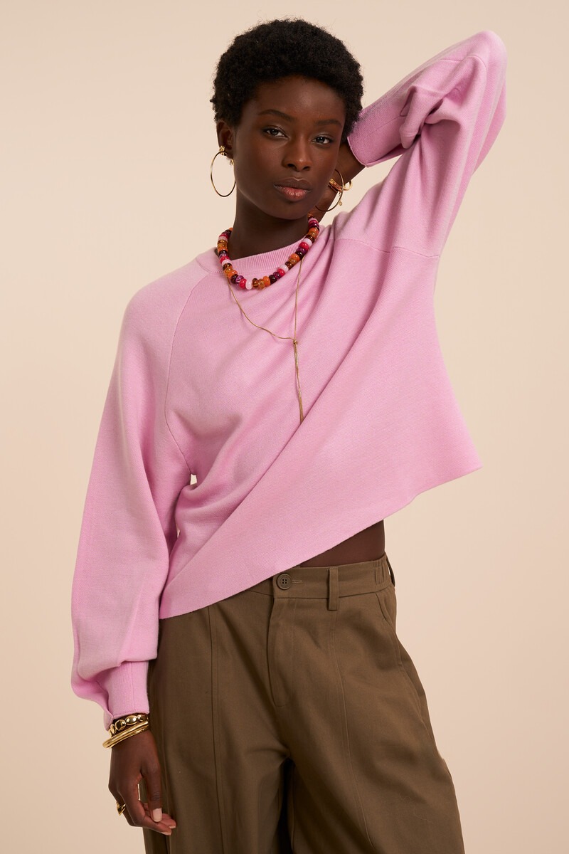 Pink sweater with barrel sleeves | My Jewellery