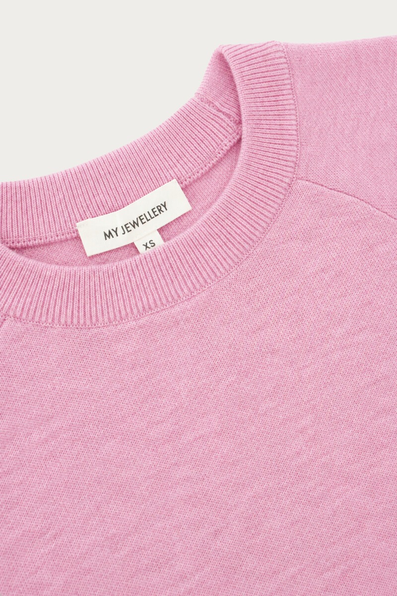Pink sweater with barrel sleeves | My Jewellery