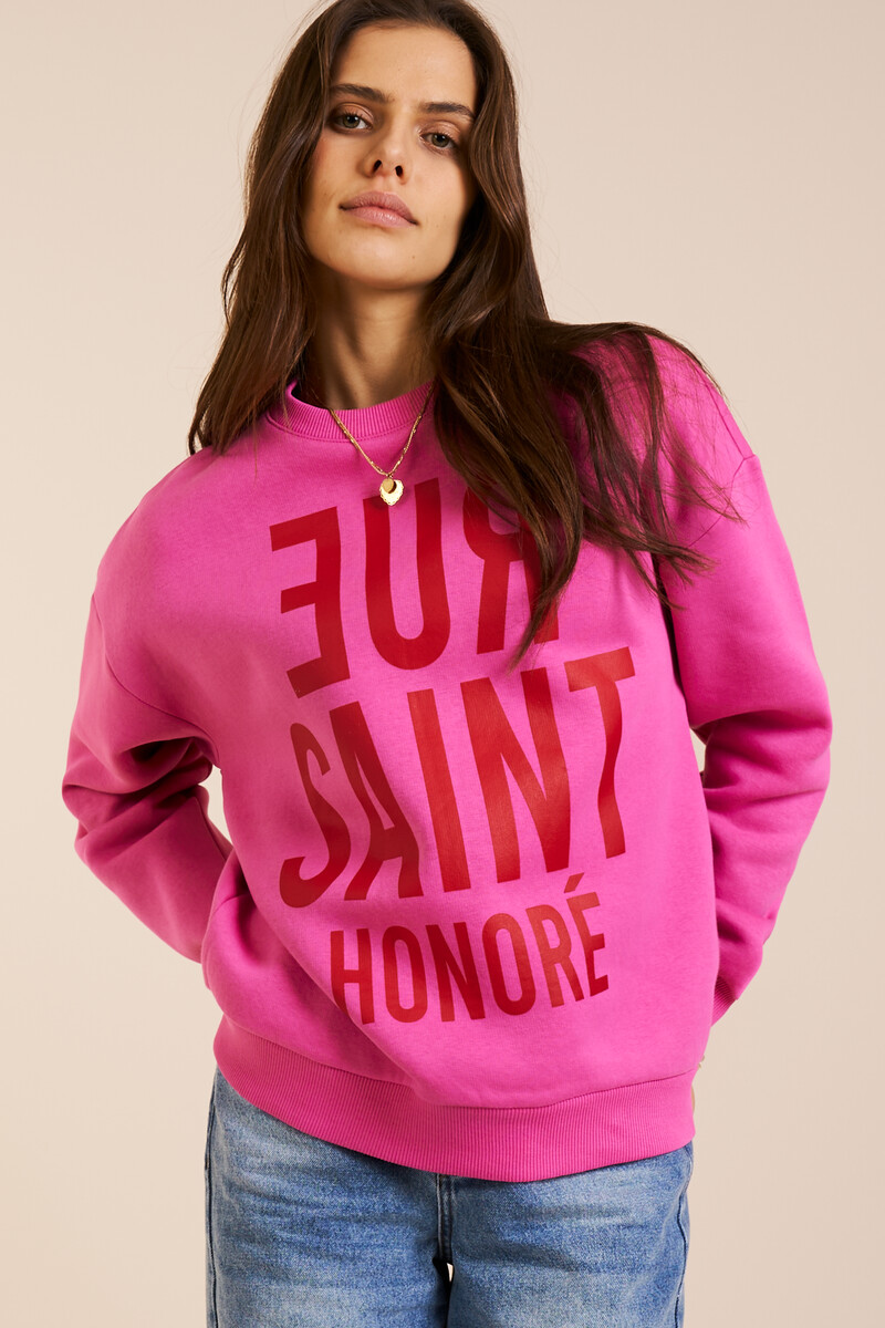 Roze sweater met rode opdruk "Rue saint honore"