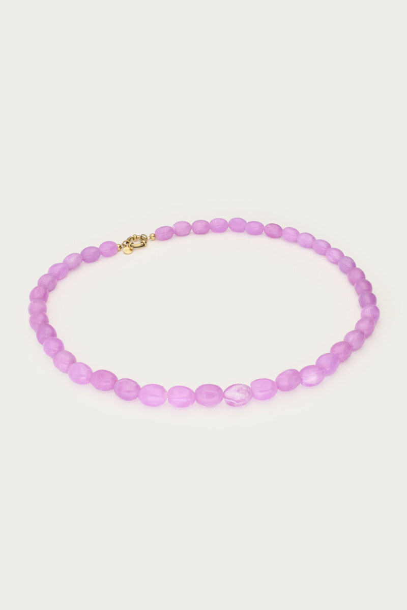 Purple minimalist beaded necklace