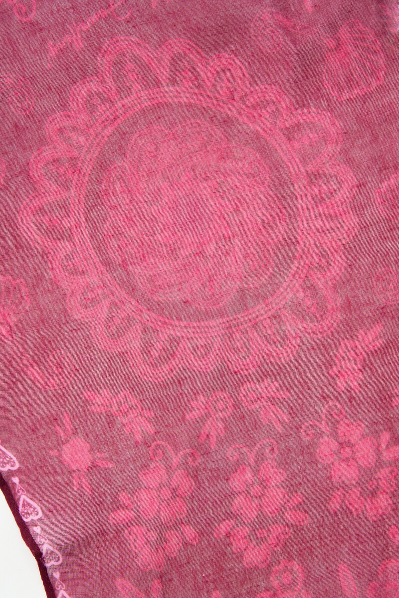 Purple scarf with paisley print | My Jewellery