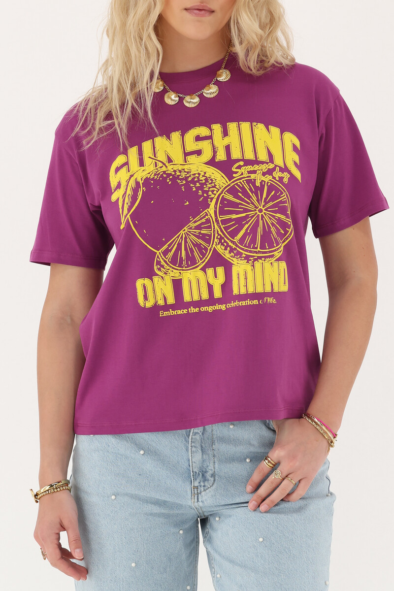 Paars T-shirt "Sunshine on my mind"