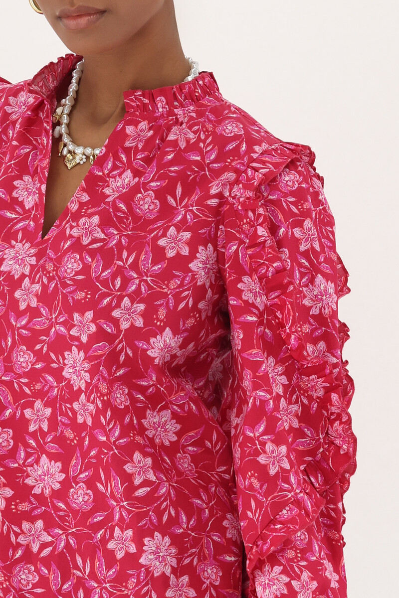 Red blouse with ruffles | My Jewellery