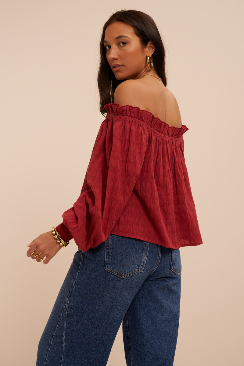 Red off-shoulder jacquard top | My Jewellery