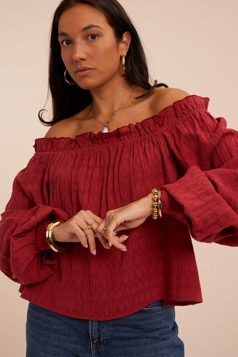 Red off-shoulder jacquard top | My Jewellery