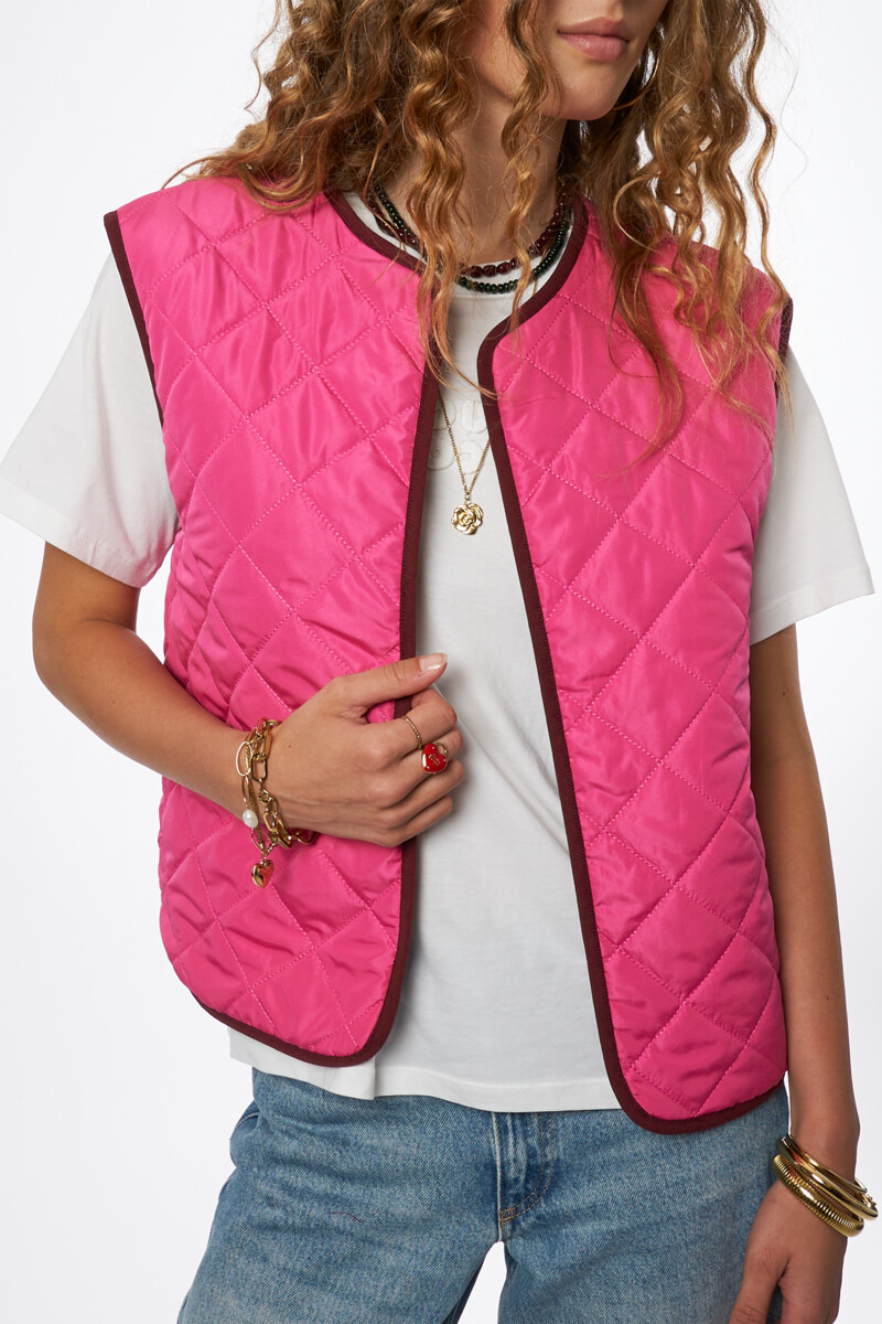 Red reversible gilet in teddy look | My Jewellery
