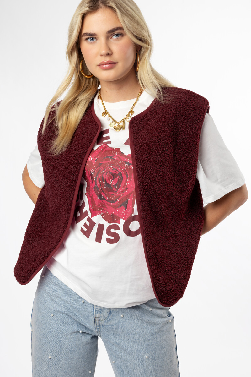 Red reversible gilet in teddy look | My Jewellery