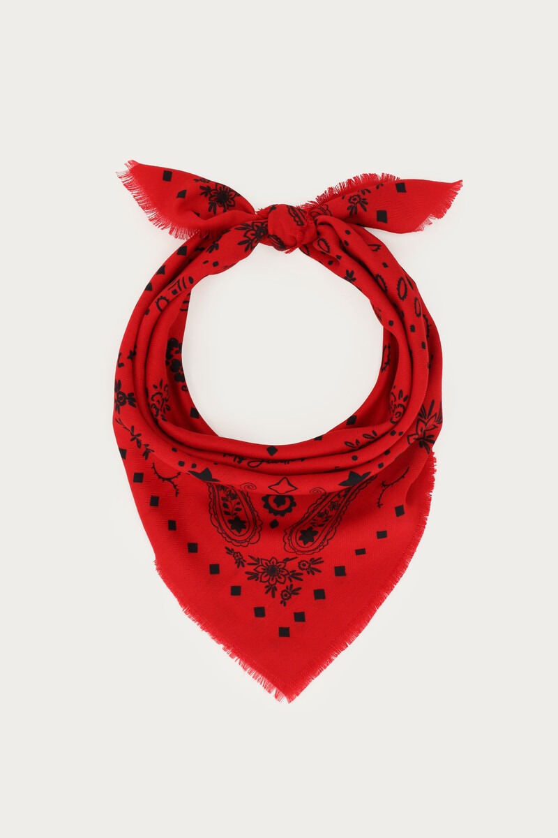 Red scarf with paisley print | My Jewellery