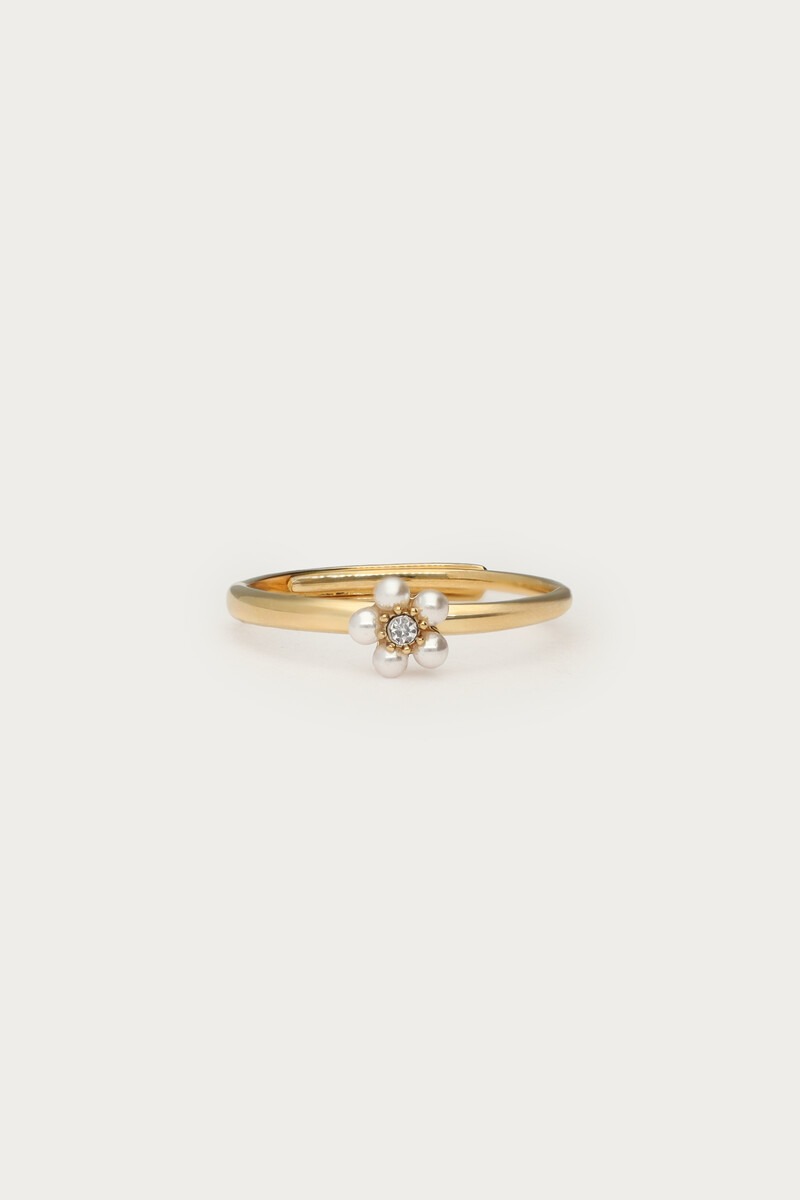 Ring met zoetwaterparel bloem en mini strass steen