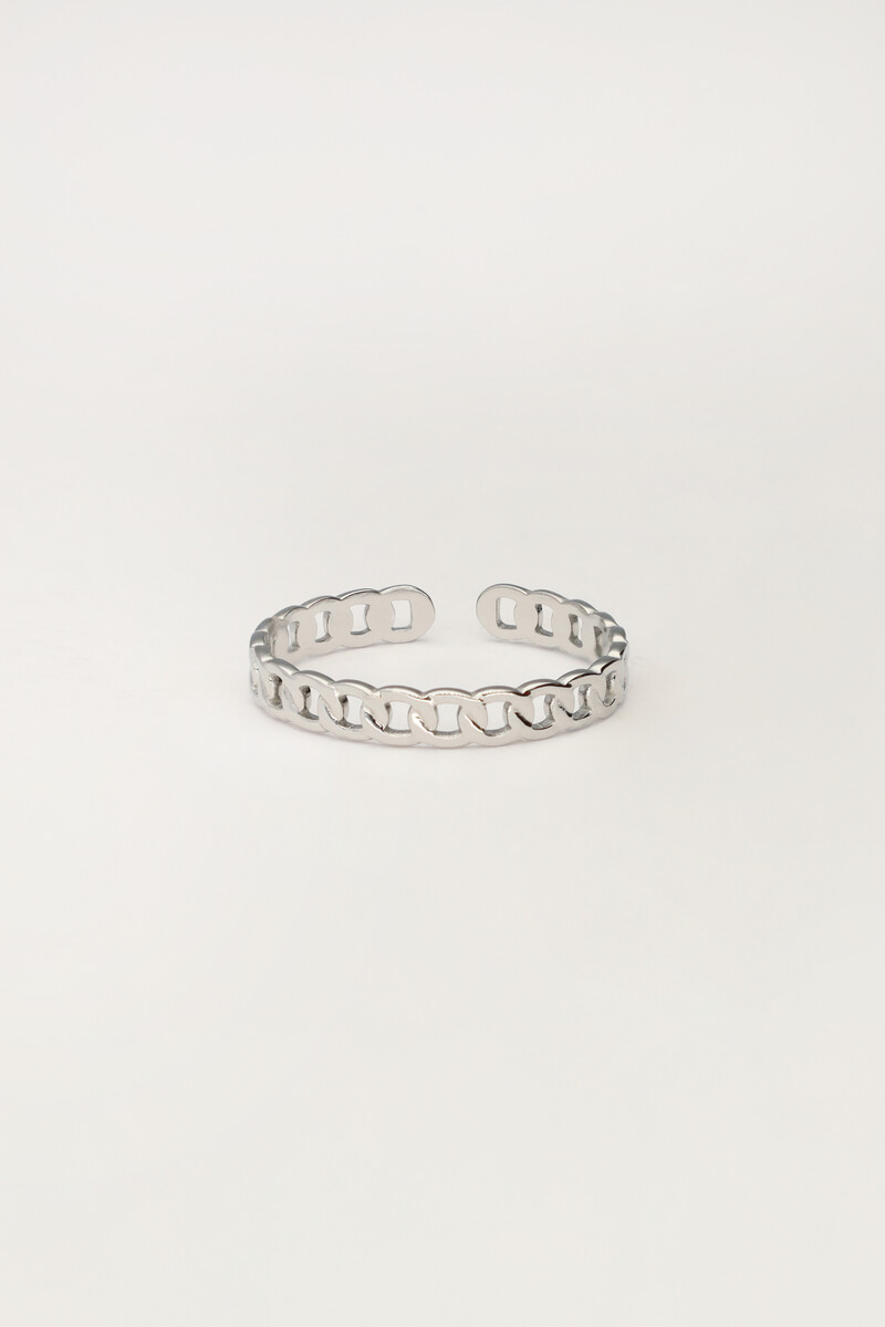 Ring with flat chain links | My Jewellery