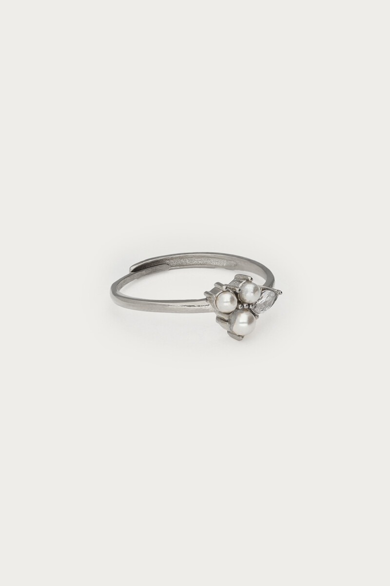 Ring with freshwater pearls and rhinestone | My Jewellery
