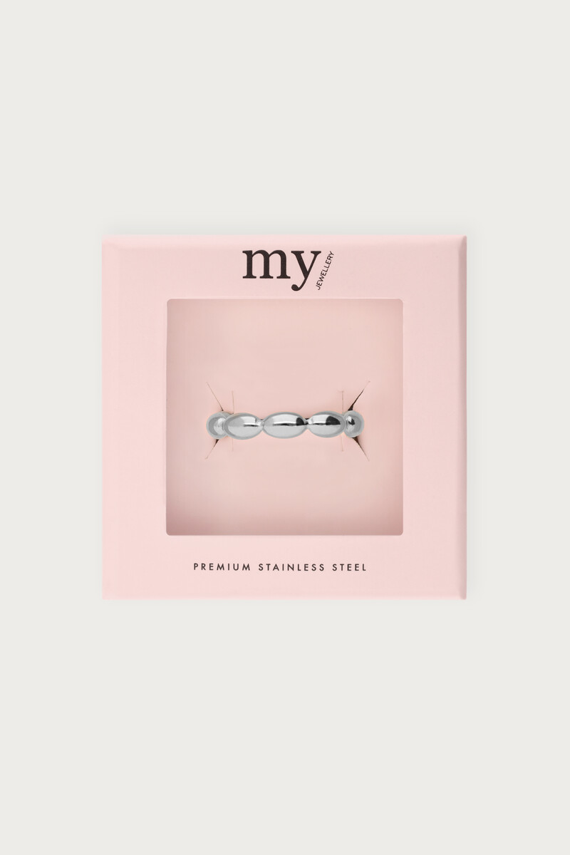 Ring with oval pattern | My Jewellery