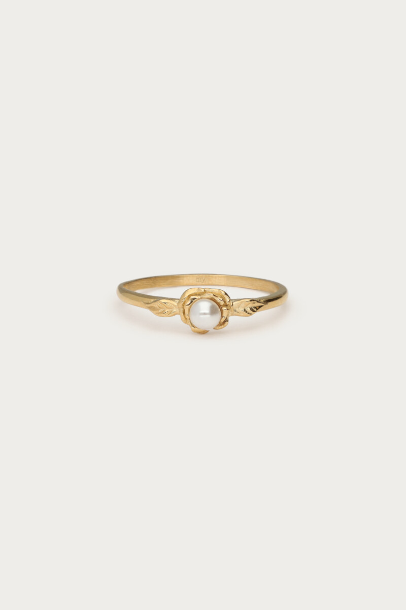 Ring met roos en imitatieparel