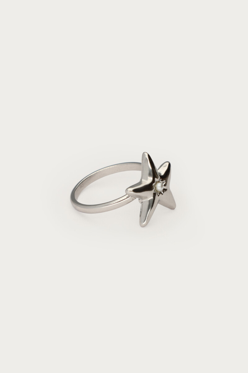 Ring with star and faux pearl | My Jewellery