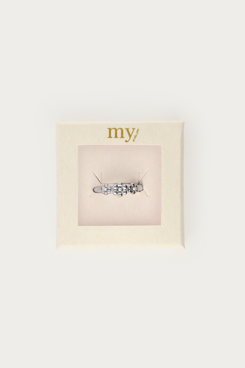 Ring with three flowers | My Jewellery