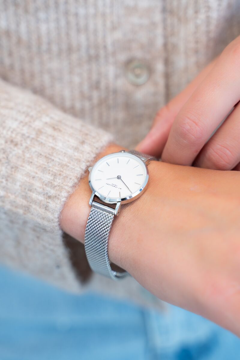 Round watch white clock face | My Jewellery