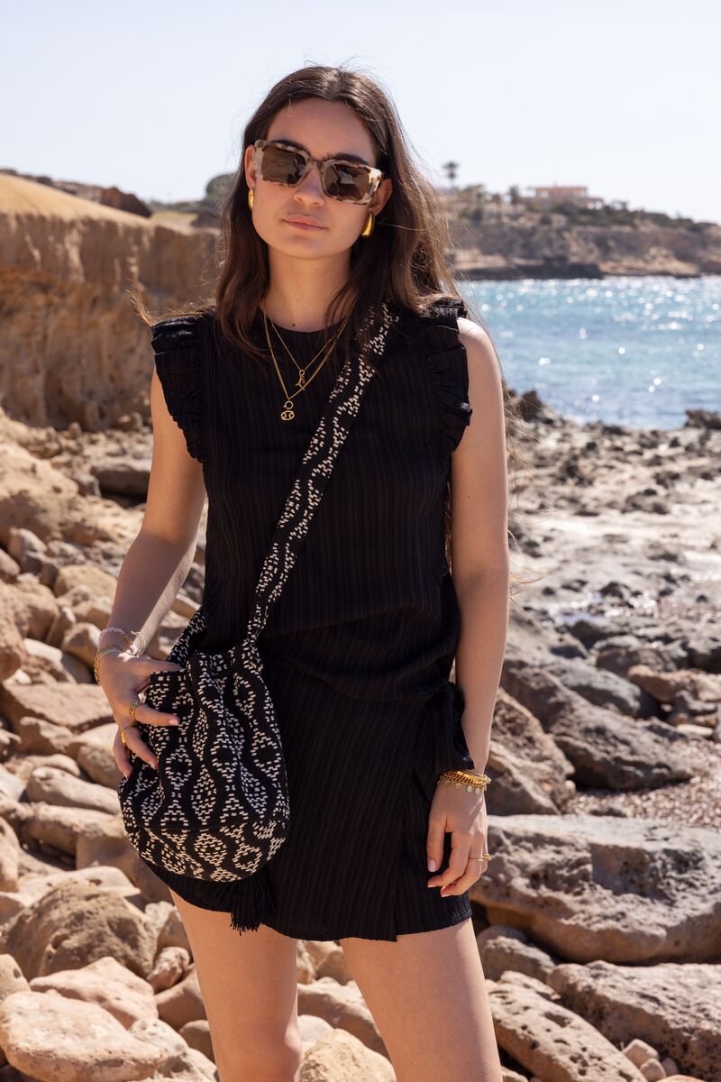 Black crinkle top with ruffle | My Jewellery
