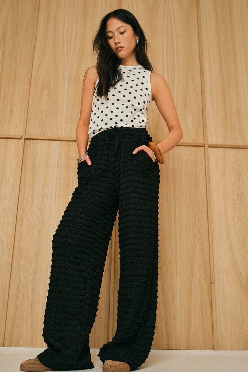 White tank top with polka dot | My Jewellery